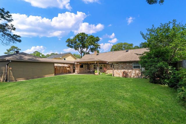 8107 Coolshire Lane, Houston, TX 77070