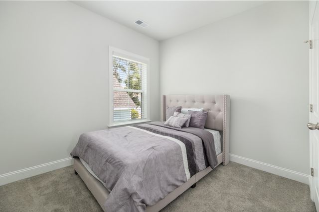 1150 Oak Bluff Avenue, Charleston, SC 29492