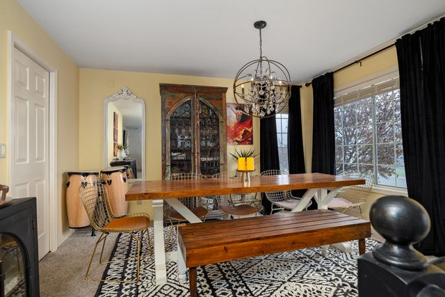 2739 Wilkshire Drive, Medford, OR 97504