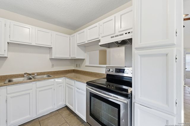 11439 Rousseau, San Antonio, TX 78251