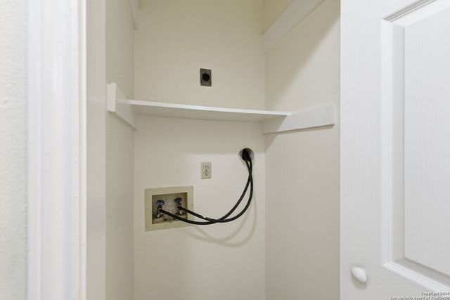 11439 Rousseau, San Antonio, TX 78251