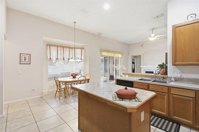 402 TURNSTONE WAY, Orlando, FL 32828