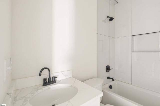 182 Buncombe Street, Woodruff, SC 29388