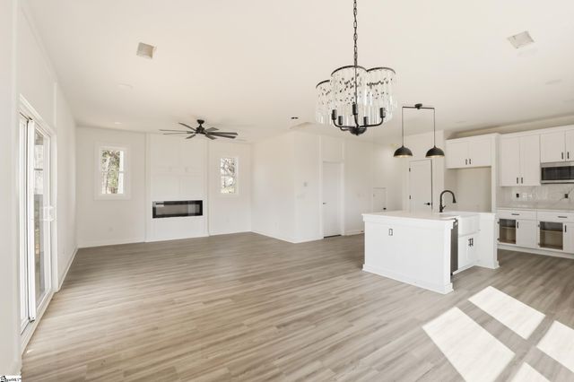 182 Buncombe Street, Woodruff, SC 29388