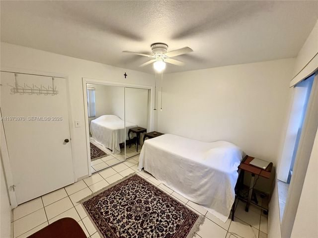 10611 SW 23rd Ter, Miami, FL 33165