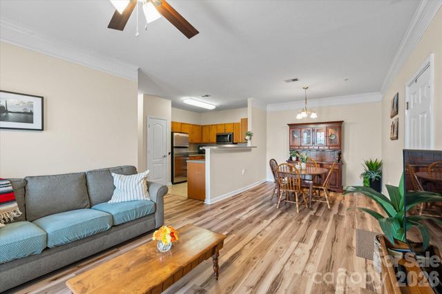 233 Appeldoorn Circle, Asheville, NC 28803