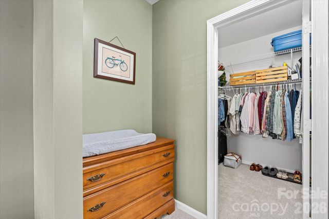233 Appeldoorn Circle, Asheville, NC 28803