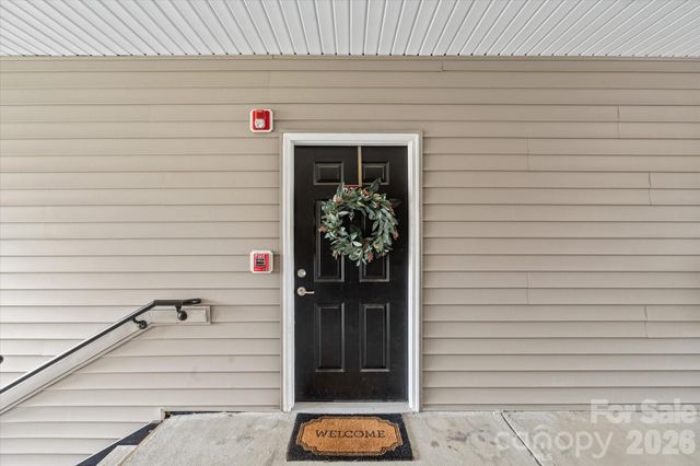 233 Appeldoorn Circle, Asheville, NC 28803
