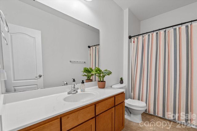 233 Appeldoorn Circle, Asheville, NC 28803