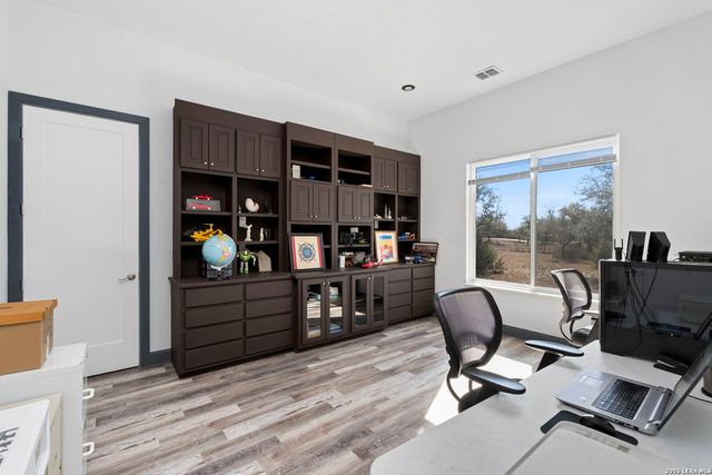 31109 Windmill Lane, Bulverde, TX 78163