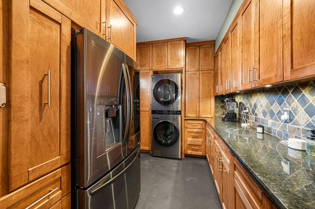 202 E 7th Street, Houston, TX 77007