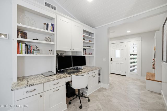 35 SEA WINDS Lane S, Ponte Vedra Beach, FL 32082