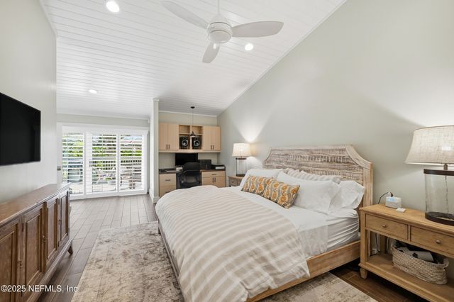 35 SEA WINDS Lane S, Ponte Vedra Beach, FL 32082