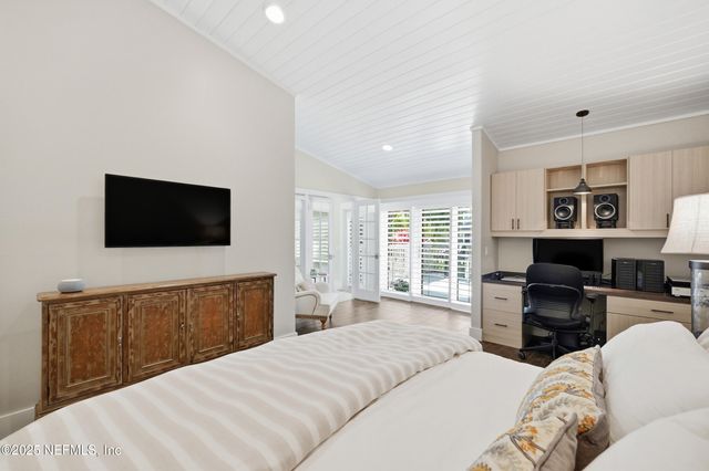 35 SEA WINDS Lane S, Ponte Vedra Beach, FL 32082