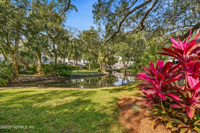 35 SEA WINDS Lane S, Ponte Vedra Beach, FL 32082