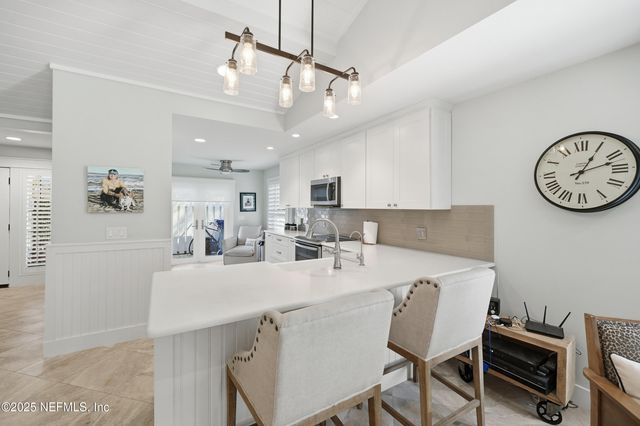 35 SEA WINDS Lane S, Ponte Vedra Beach, FL 32082