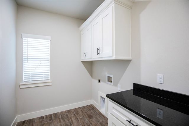 8 Fountainhall Circle, Bella Vista, AR 72715