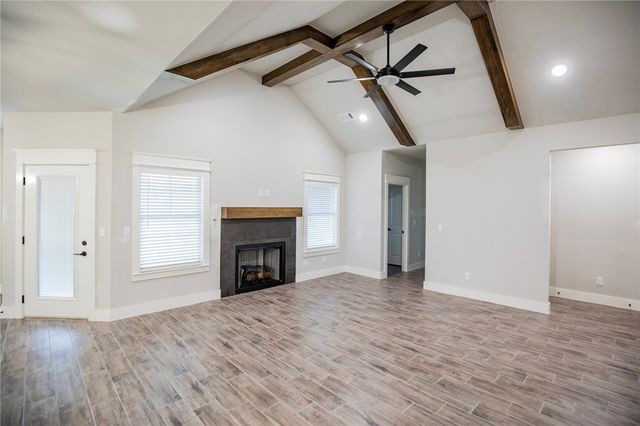 8 Fountainhall Circle, Bella Vista, AR 72715