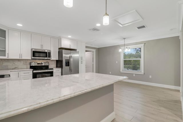 9713 SW Santa Monica Drive, Palm City, FL 34990