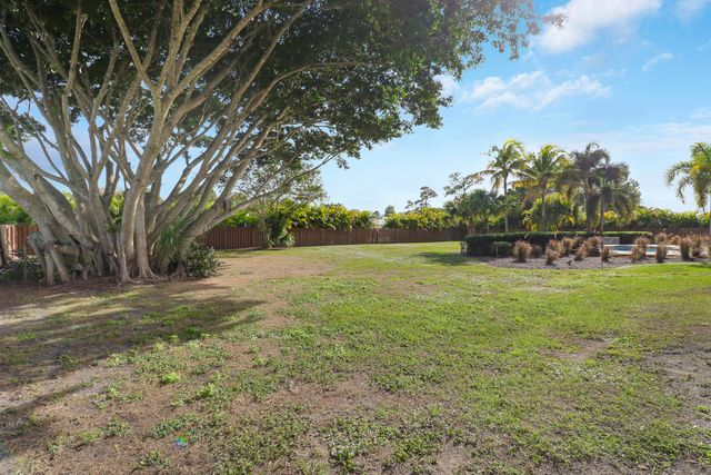 9713 SW Santa Monica Drive, Palm City, FL 34990