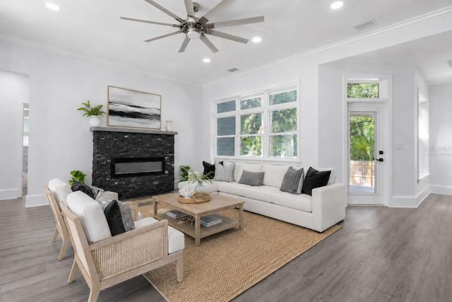 117 HERNANDEZ AVENUE, Palm Coast, FL 32137