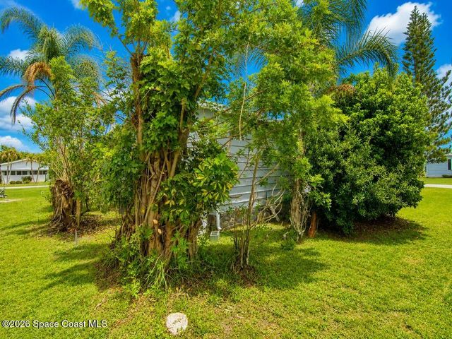 1229 Iriquois Drive, Barefoot Bay, FL 32976