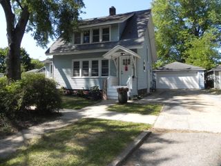 1209 7th Street, Three Rivers, MI 49093