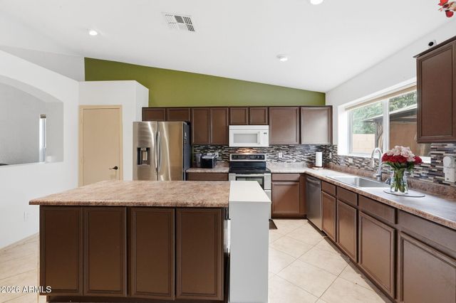 16387 W MONTE CRISTO Avenue, Surprise, AZ 85388