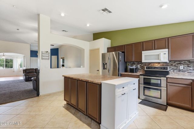 16387 W MONTE CRISTO Avenue, Surprise, AZ 85388