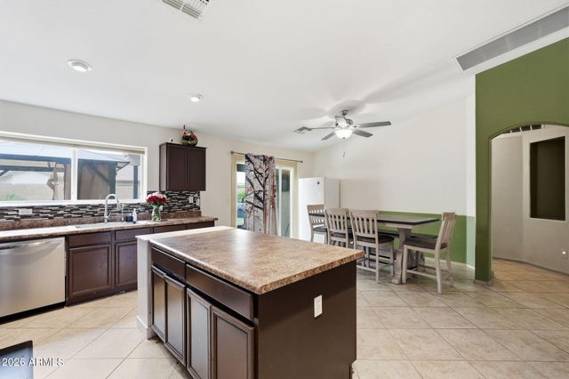 16387 W MONTE CRISTO Avenue, Surprise, AZ 85388