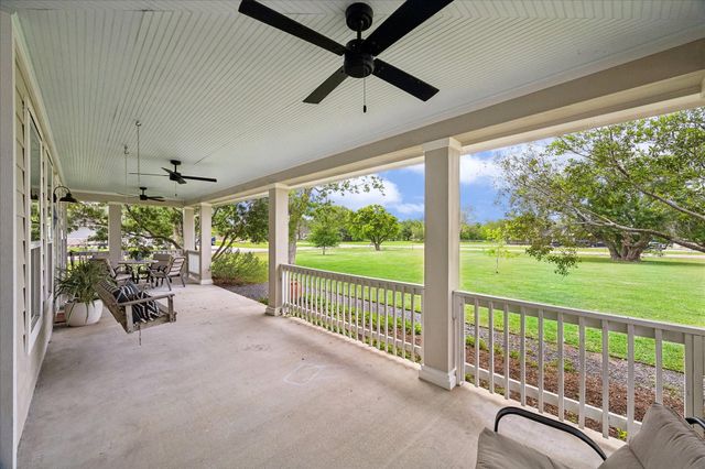 301 Westfield Lane, Friendswood, TX 77546