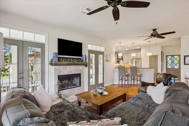 301 Westfield Lane, Friendswood, TX 77546