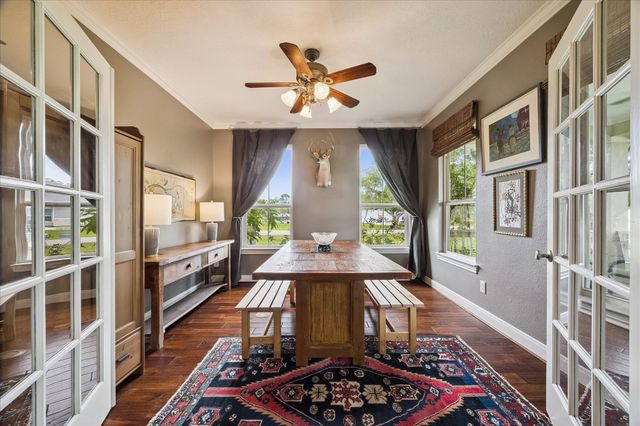 301 Westfield Lane, Friendswood, TX 77546