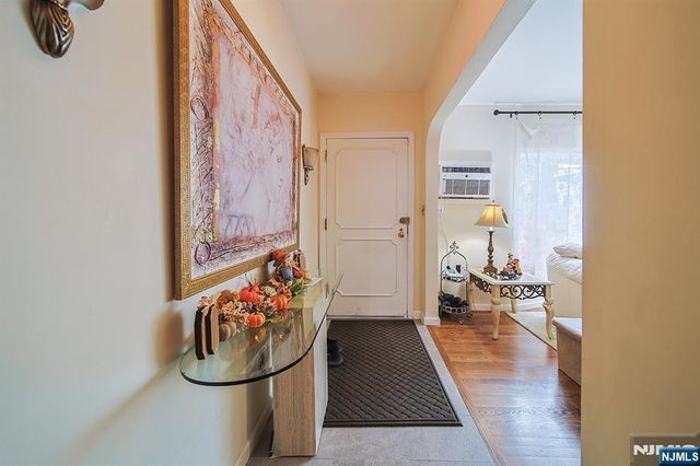 1003 Cumbermeade Road, Fort Lee, NJ 07024