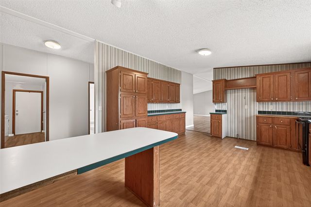 5982 Waukegan Rd, Conroe, TX 77306