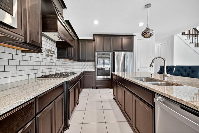 9918 Knollwood Lane, Missouri City, TX 77459