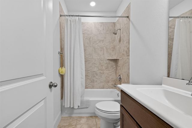 9918 Knollwood Lane, Missouri City, TX 77459