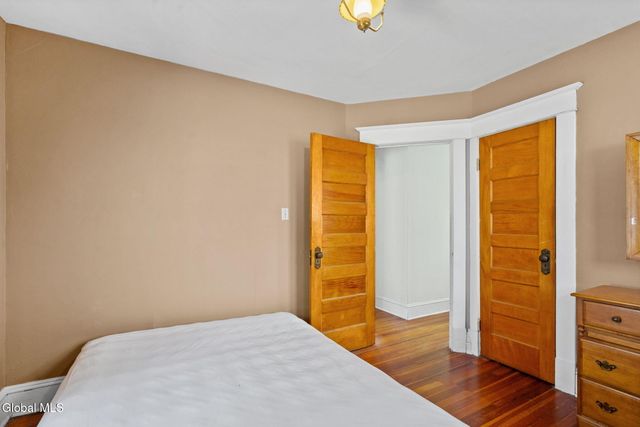 1053 Garner Avenue, Schenectady, NY 12309