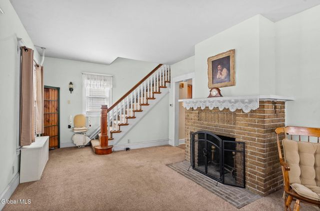 1053 Garner Avenue, Schenectady, NY 12309