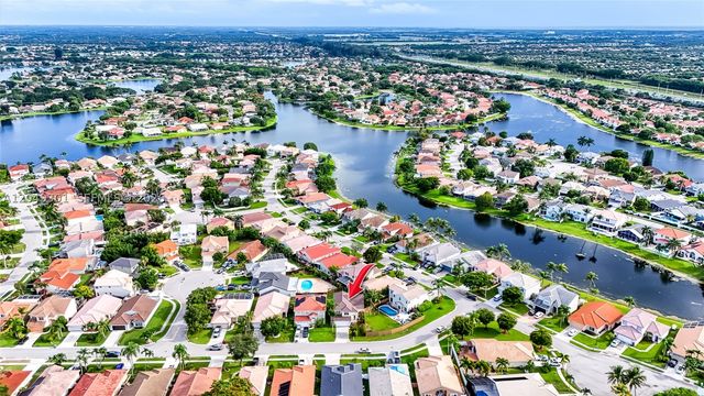 7718 Bristol Bay Ln, Lake Worth, FL 33467