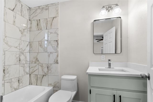 723 E Nowlin Street, Mexia, TX 76667