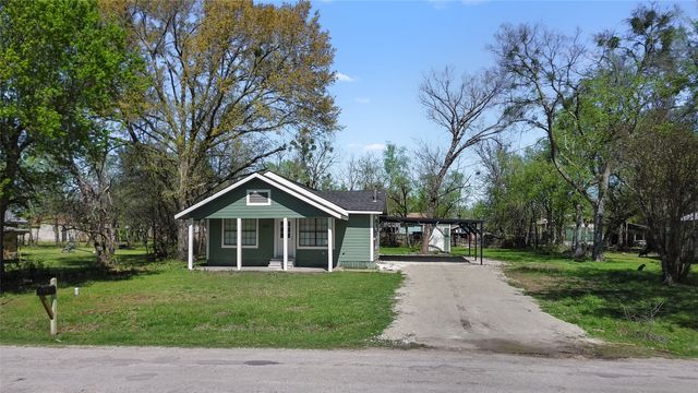 723 E Nowlin Street, Mexia, TX 76667