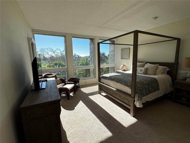 1085 GULF OF MEXICO DRIVE 205, Longboat Key, FL 34228