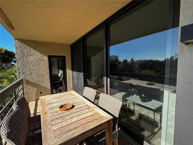 1085 GULF OF MEXICO DRIVE 205, Longboat Key, FL 34228