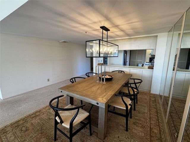 1085 GULF OF MEXICO DRIVE 205, Longboat Key, FL 34228