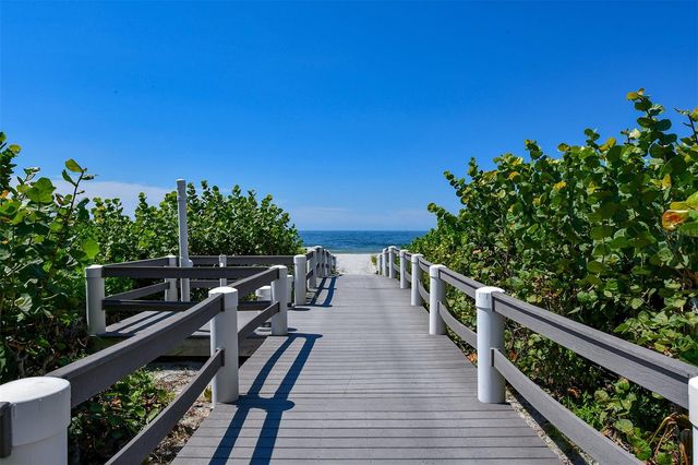 1085 GULF OF MEXICO DRIVE 205, Longboat Key, FL 34228