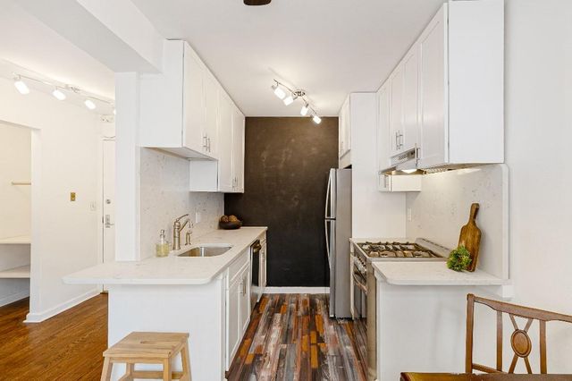 36 Hamilton Avenue 6S, Staten Island, NY 10301