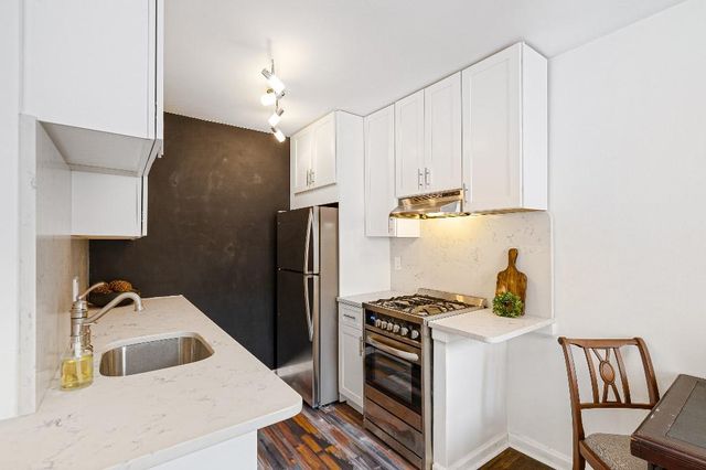 36 Hamilton Avenue 6S, Staten Island, NY 10301