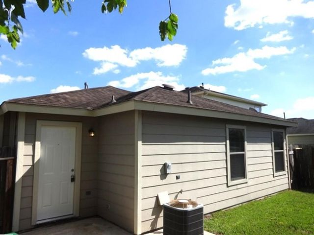 9510 Narnia Springs Court, Houston, TX 77075