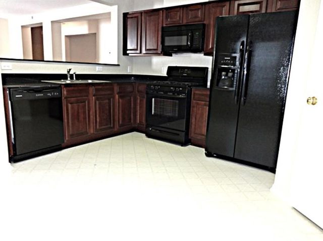 9510 Narnia Springs Court, Houston, TX 77075